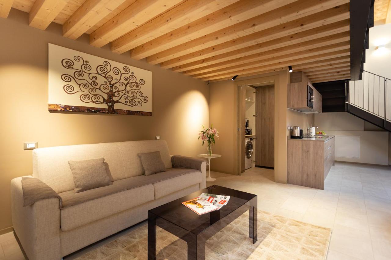 Apartment 8 Loft *