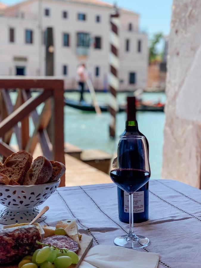 Ca' Dei Cuori On The Grand Canal Appartement *