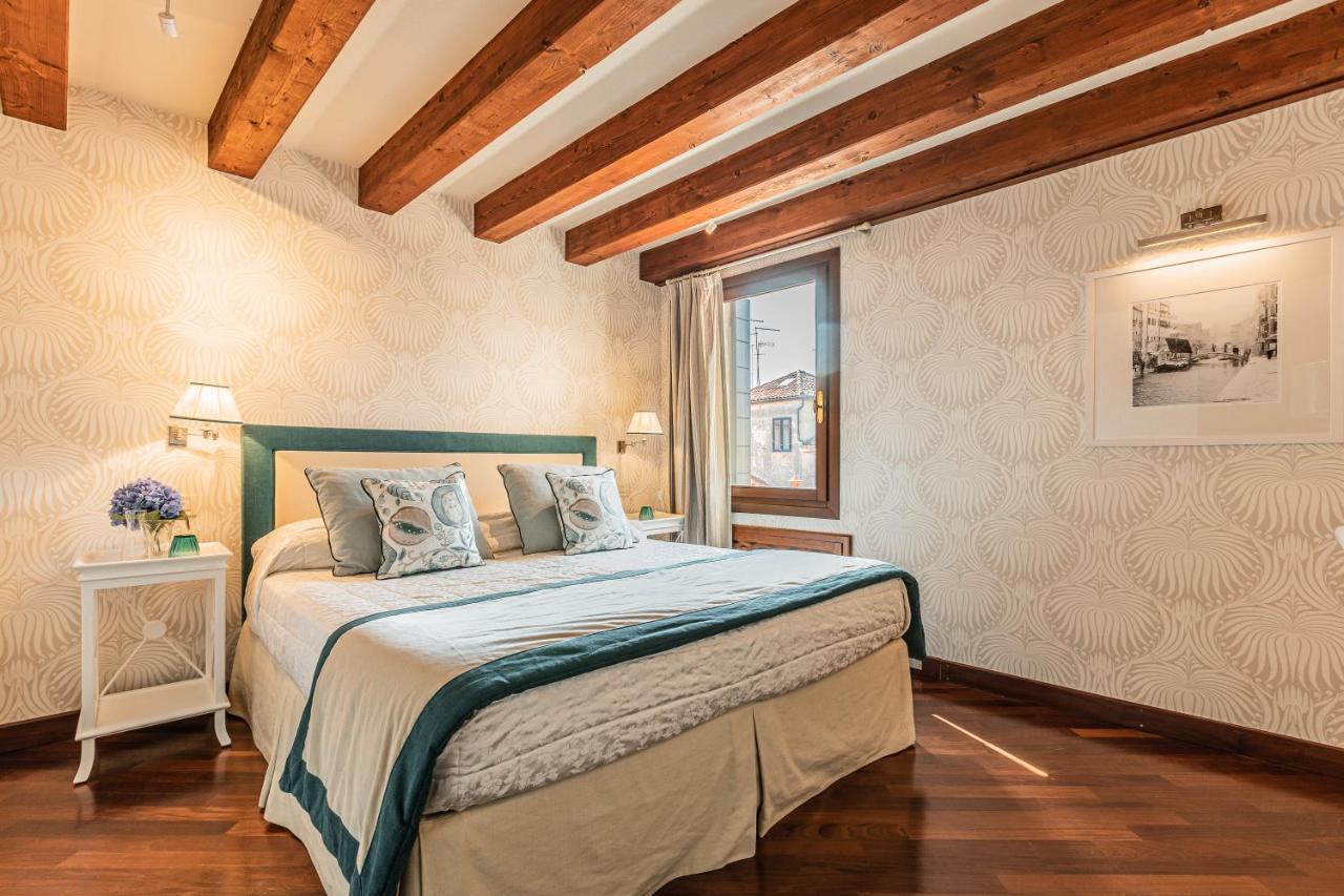 Ca' Della Luce Terrace Apartment