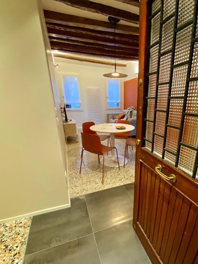 27@rialto Apartment