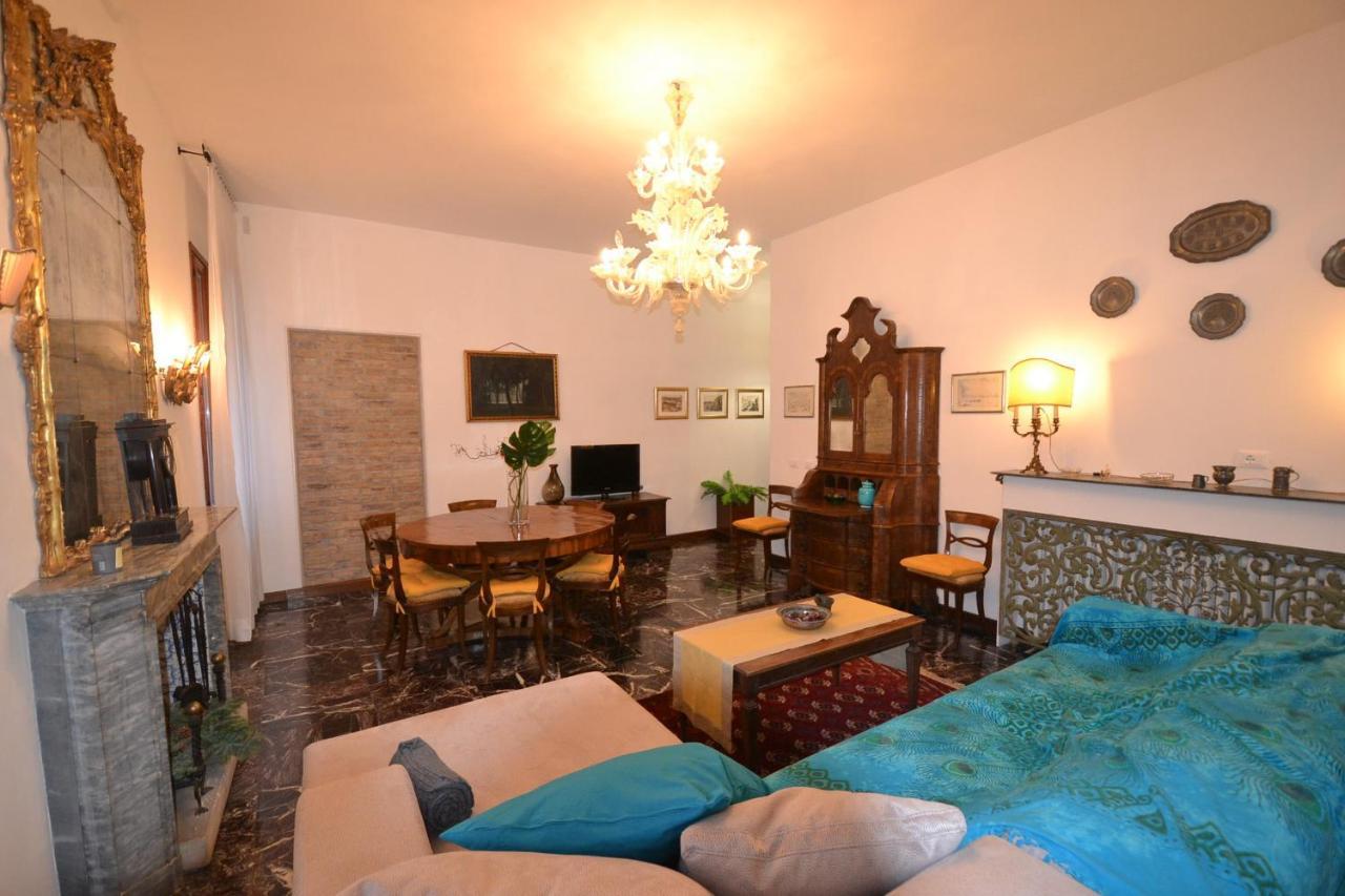 Castello 5888 A, Santa Marina, Calle Marcello, Calle * Venise