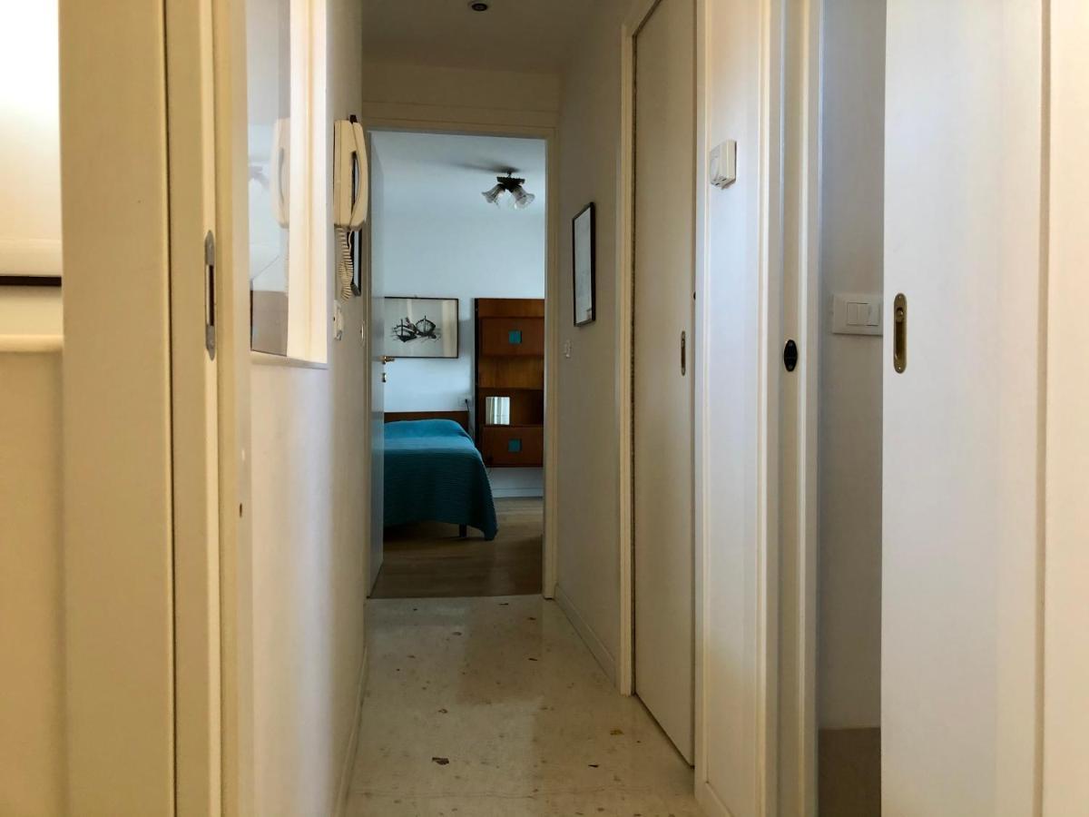 - Ca' D'oro: Bella Casa Con Terrazzi Venice