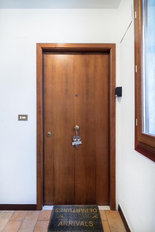 Ca'serenissima - At 2mn Of St Square Apartment Venice