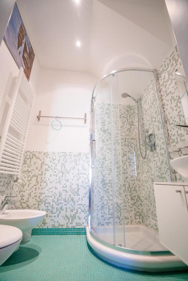 Specchieri Apartment *