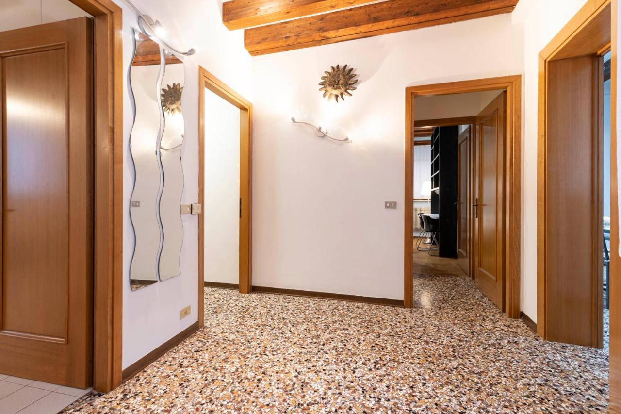 San Marco - 2 Bedrooms With Lift * Venise