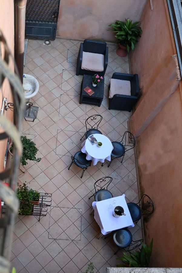 Couette-café Alloggi Santa Sofia 2*