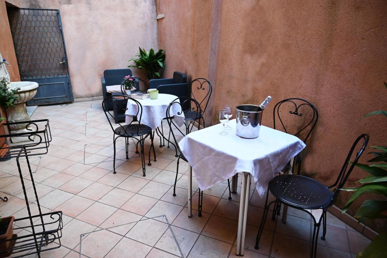 Couette-café Alloggi Santa Sofia