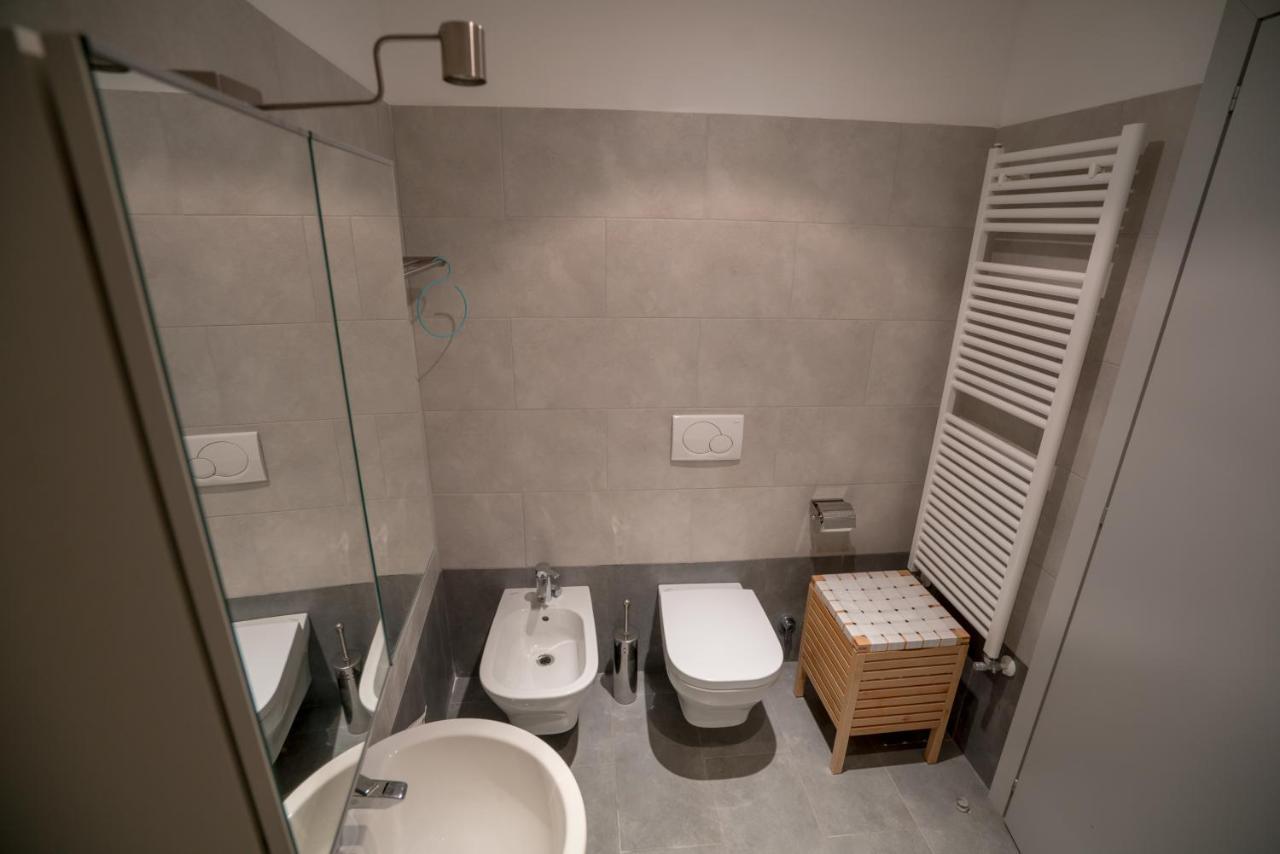 Specchieri Apartment *
