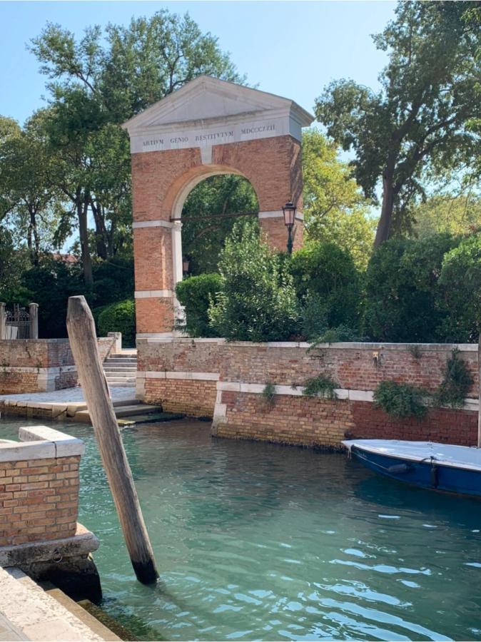 Damiana * Venise