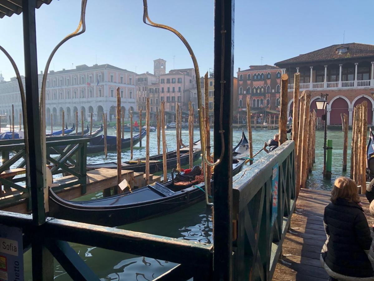 - Ca' D'oro: Bella Casa Con Terrazzi *