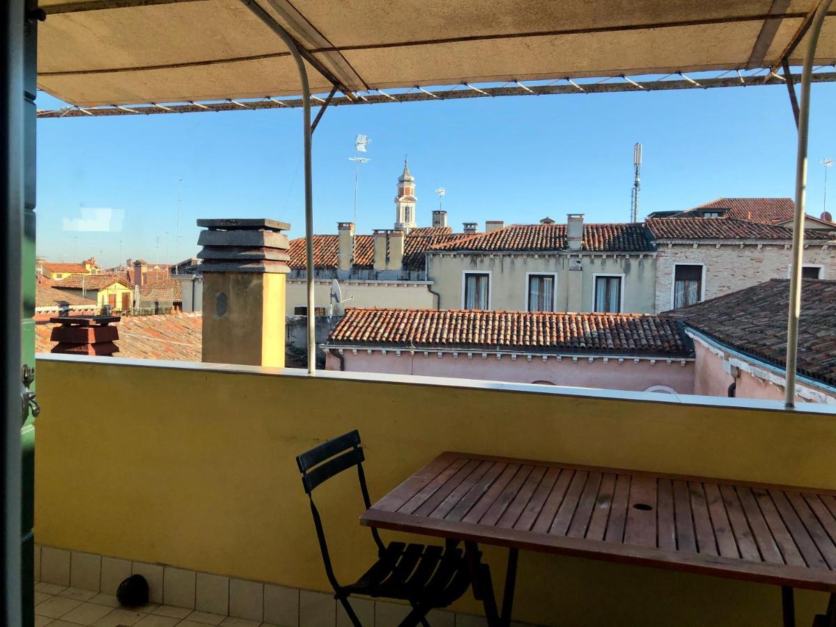 - Ca' D'oro: Bella Casa Con Terrazzi Apartment *