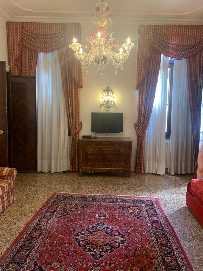 Apartment San Polo Corner Porzione Piano Nobile