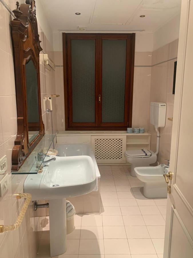 Appartement San Polo Corner Porzione Piano Nobile Venetië