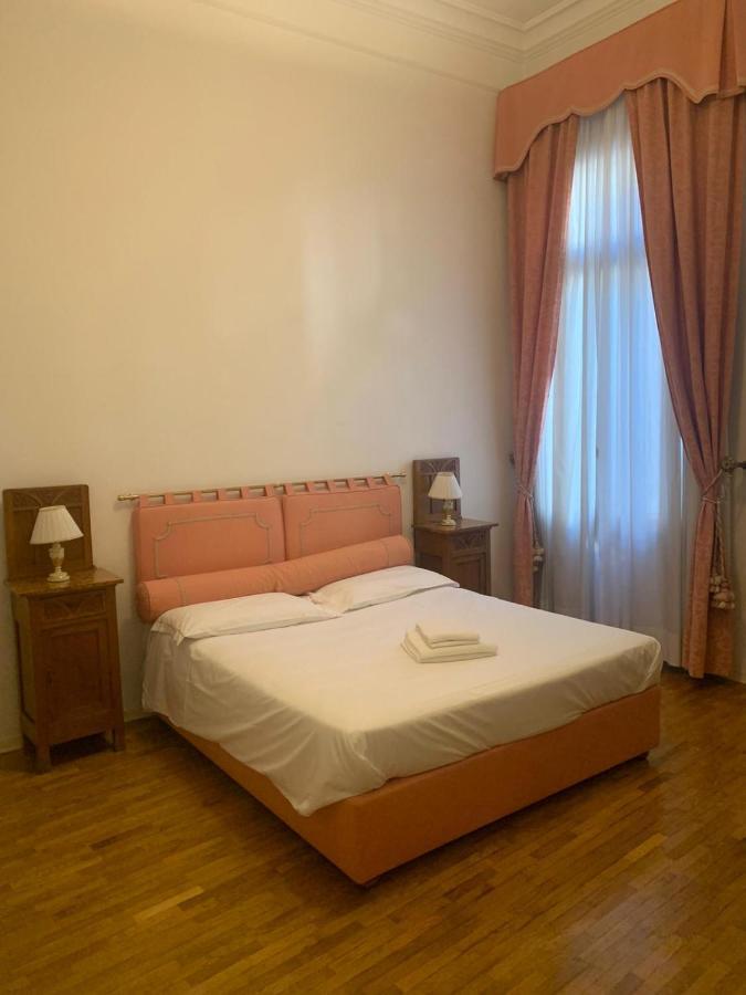 Appartement San Polo Corner Porzione Piano Nobile Venetië