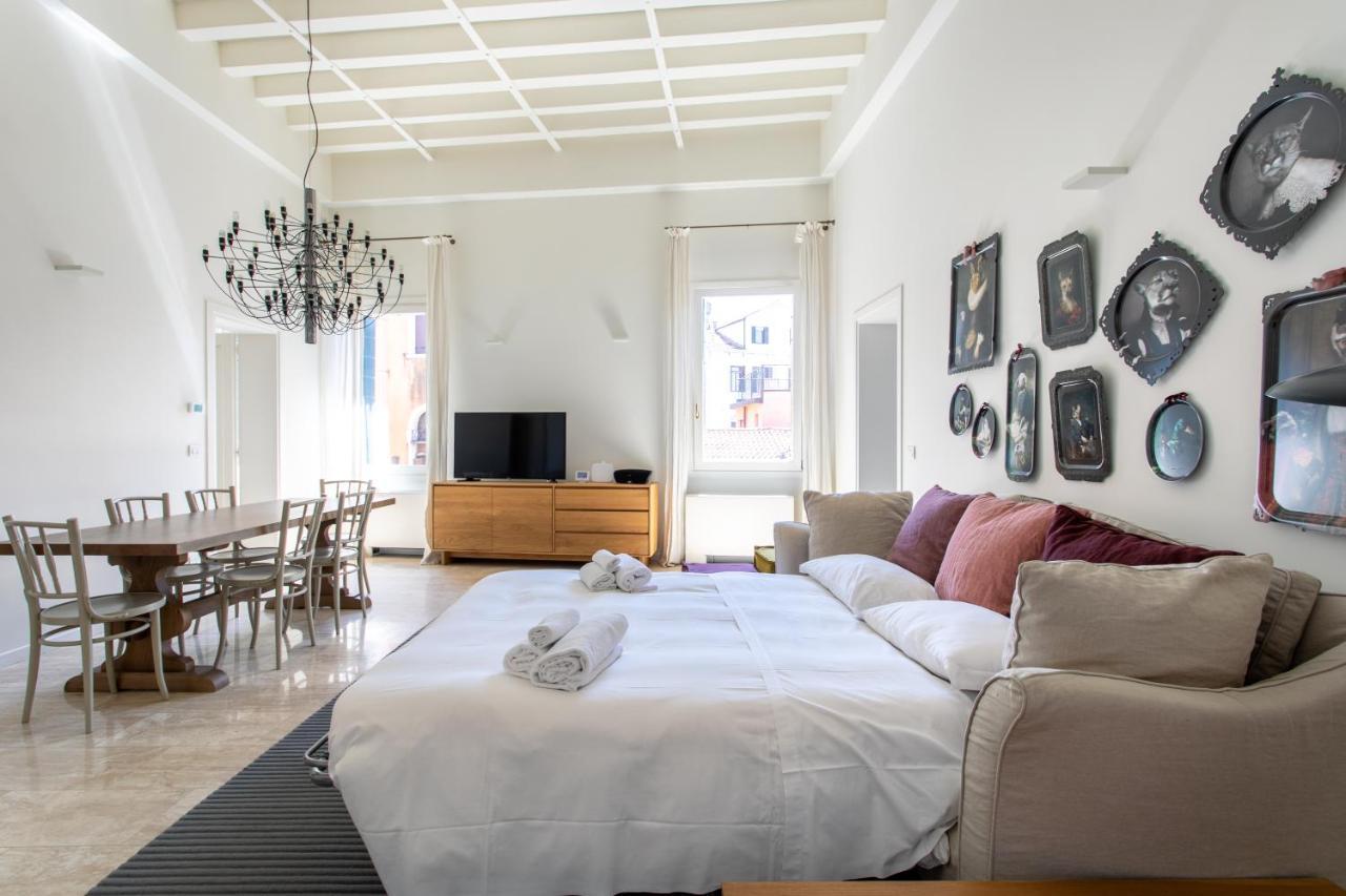 Infinite House Guglie Apartment