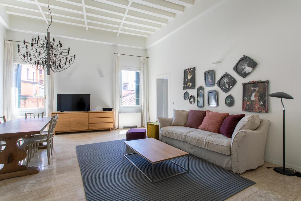Infinite House Guglie Apartment