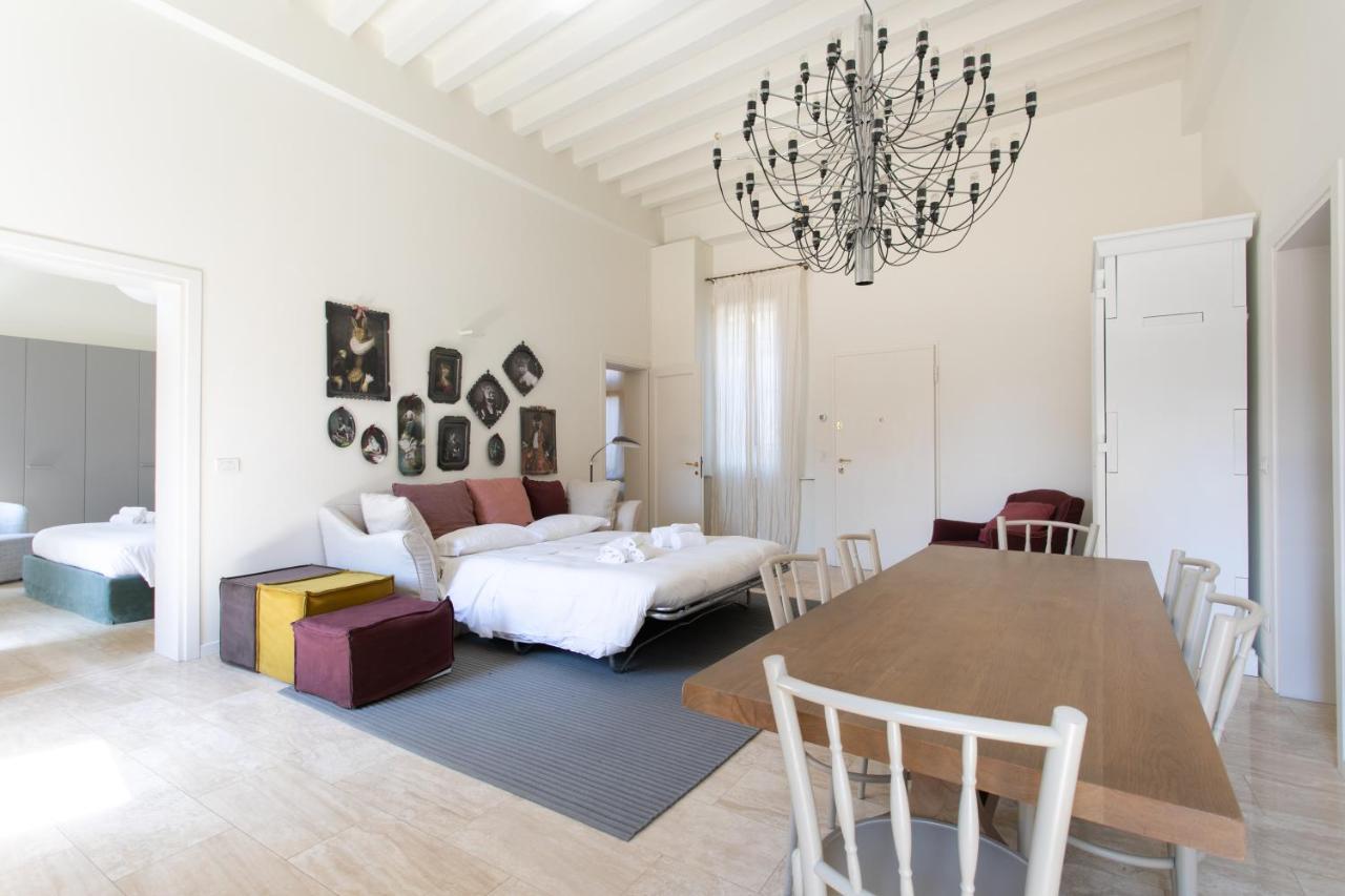 Infinite House Guglie *