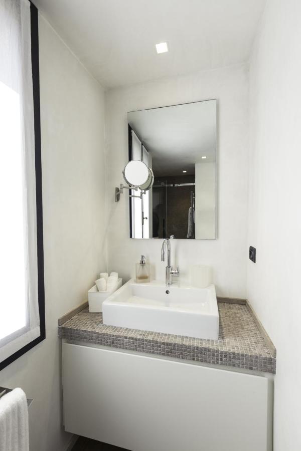 Amazing Modern Design Home, Campo Dei Mori. Wifi Venise