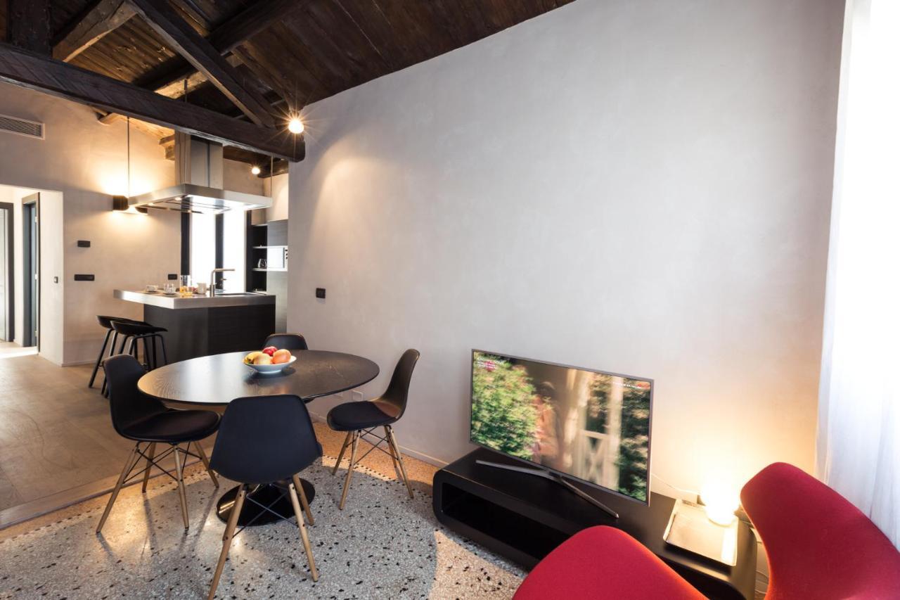 Amazing Modern Design Home, Campo Dei Mori. Wifi Appartement