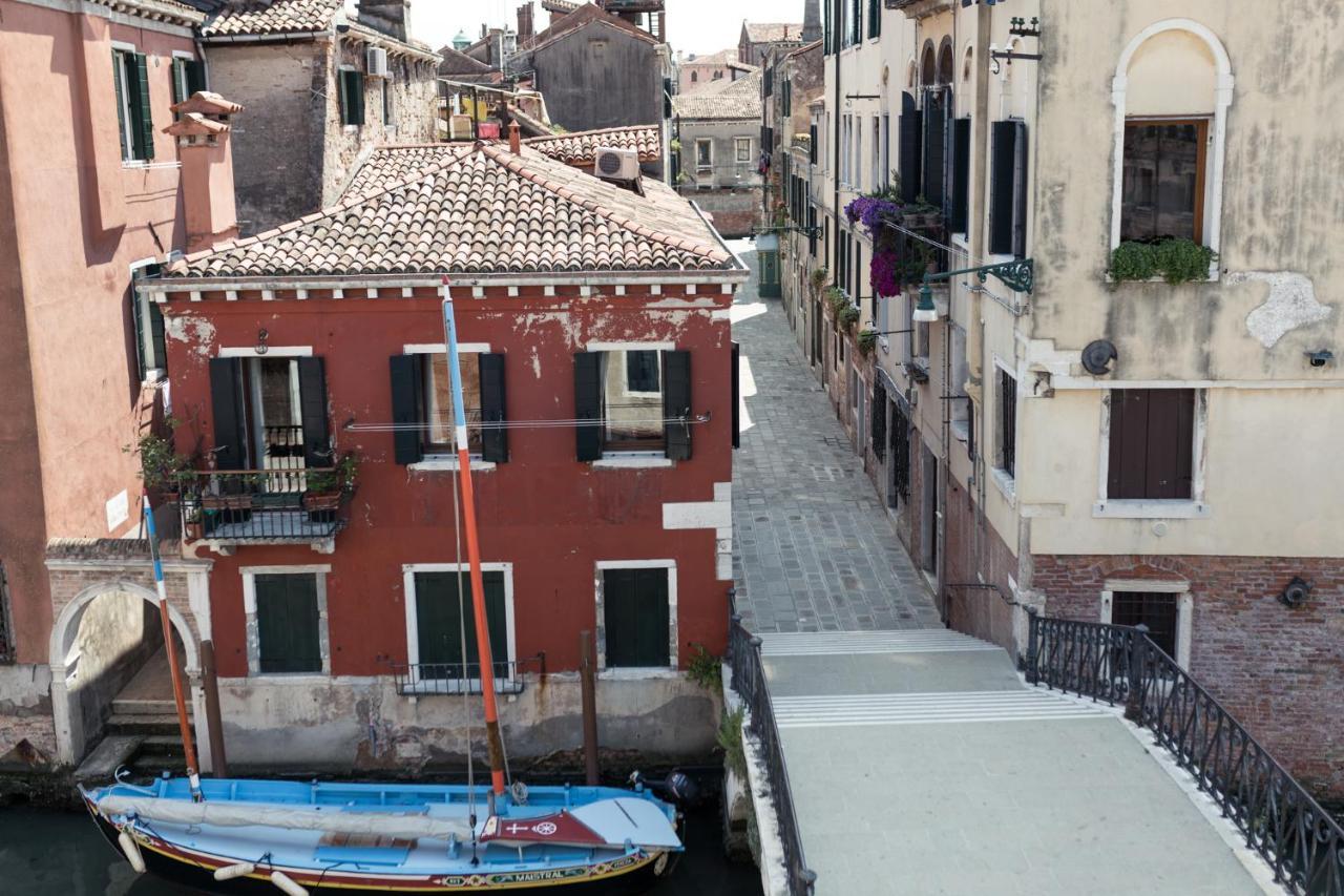 Amazing Modern Design Home, Campo Dei Mori. Wifi * Venise
