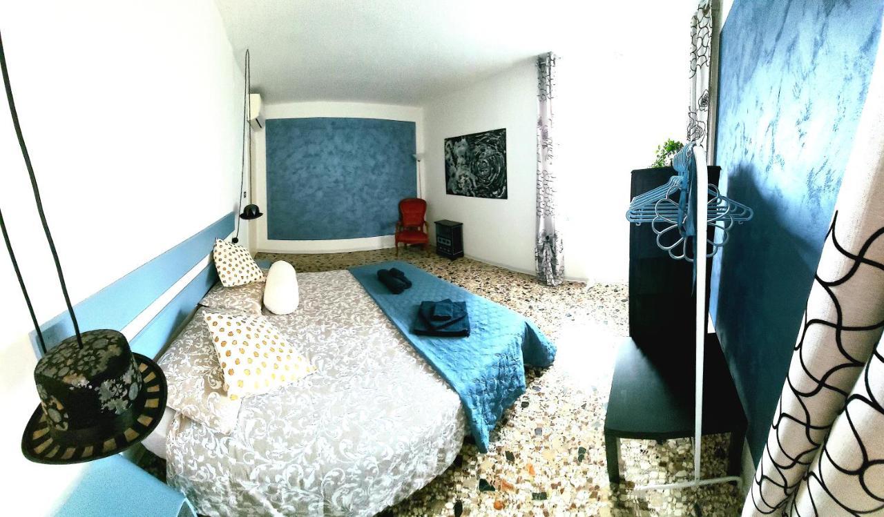 The Hatter's Appartement
