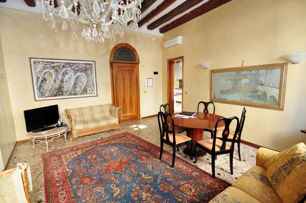 Casa Dei Pittori *