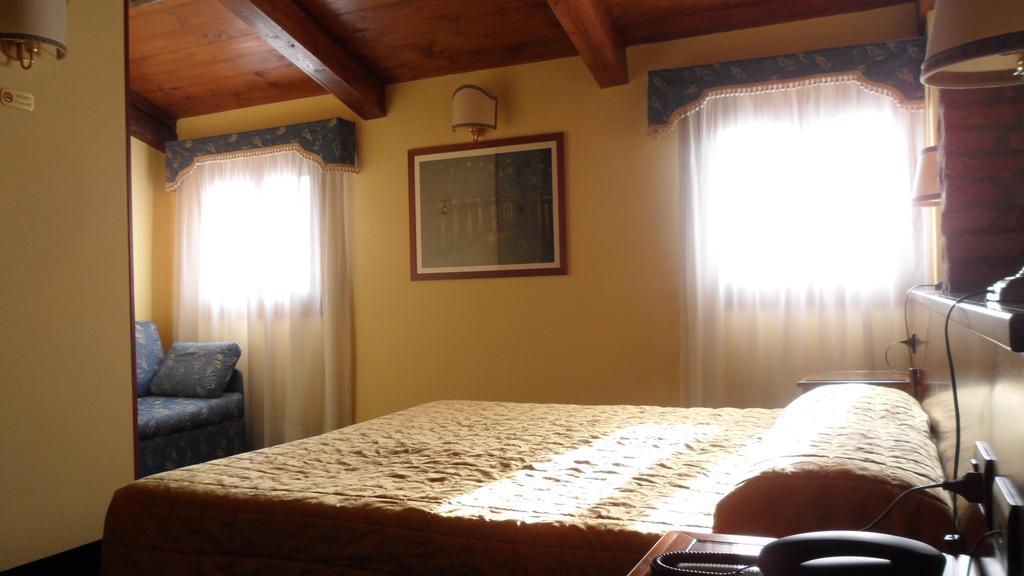 Alloggi Marinella 3* Venise