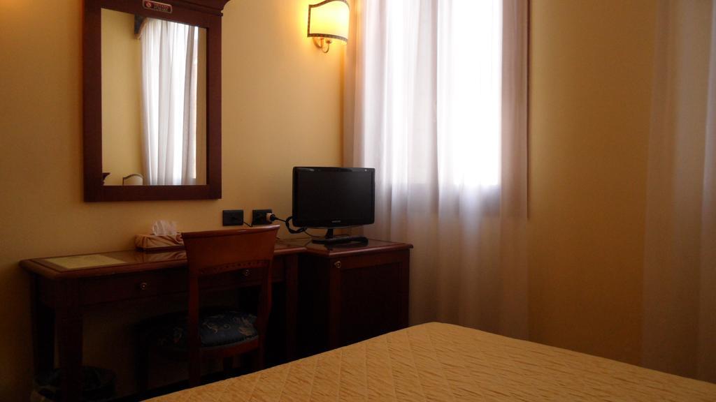 Alloggi Marinella 3* Venise