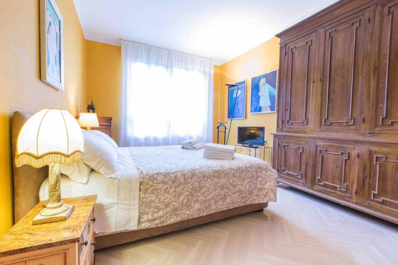 Appartement Art Painting With Canal View Venetië