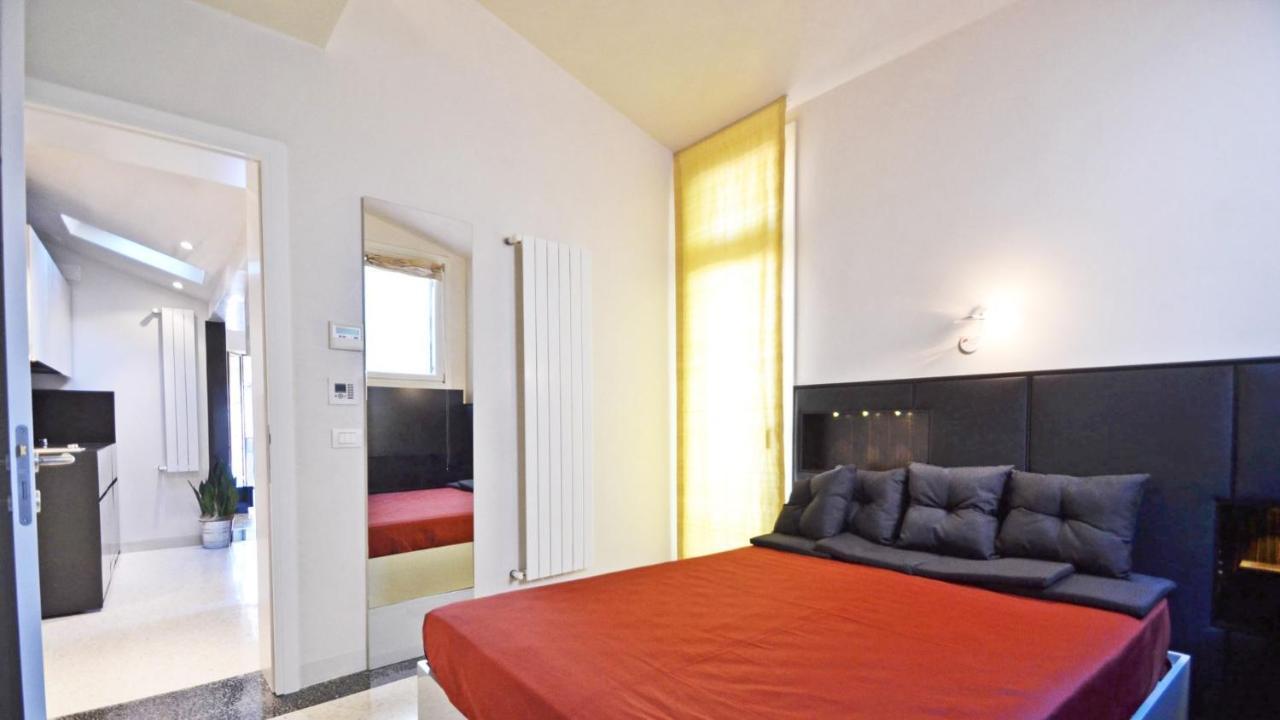 Ai Bareteri Luxury Canal View