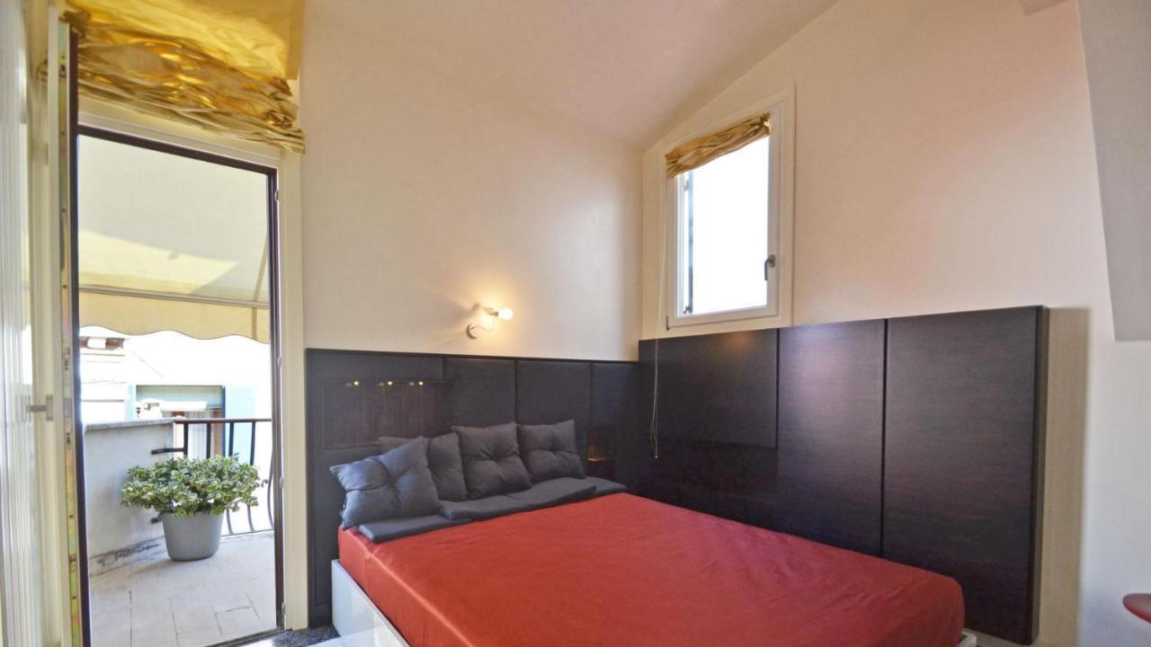Ai Bareteri Luxury Canal View * Venise