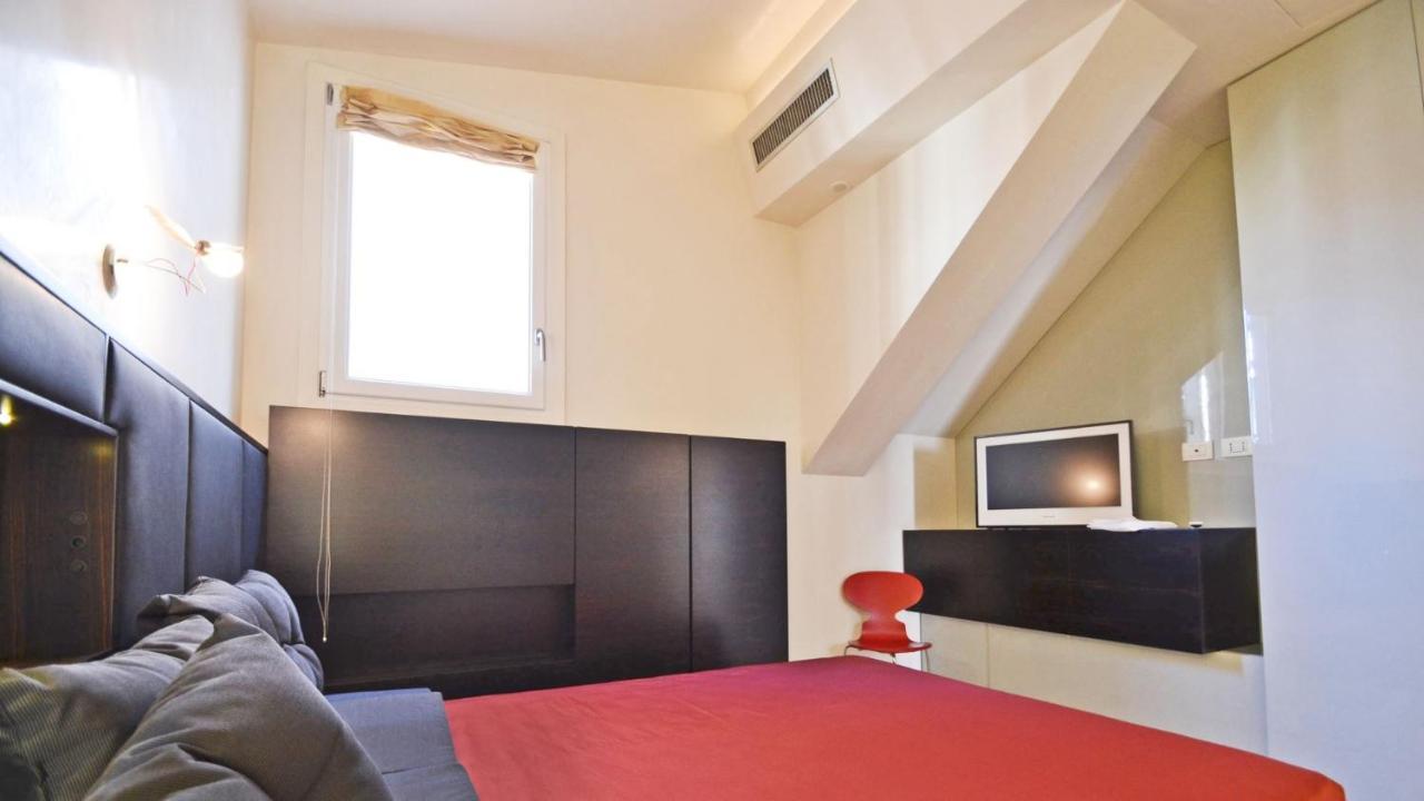 Appartement Ai Bareteri Luxury Canal View Venise