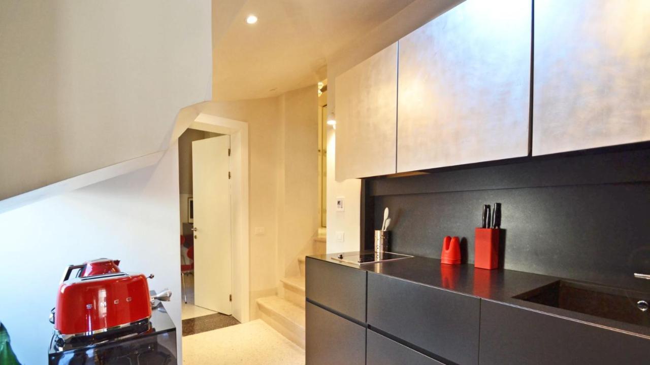 Appartement Ai Bareteri Luxury Canal View Venise