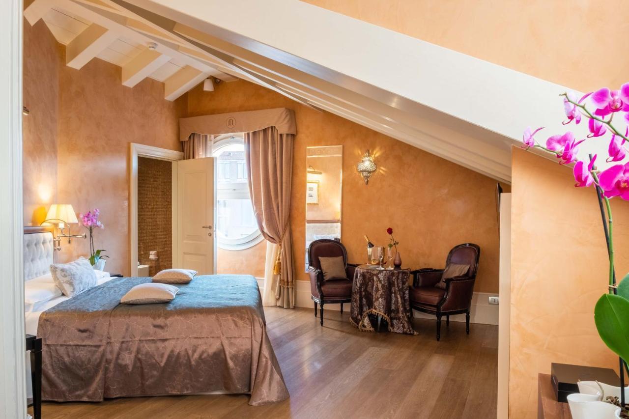 Moresco Hotel 4*