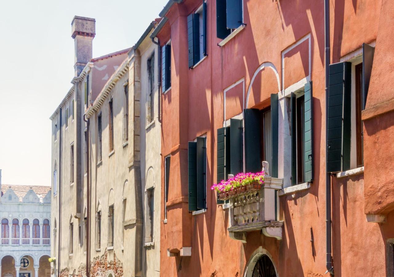 Ca' San Marcuola 1 2* Venezia