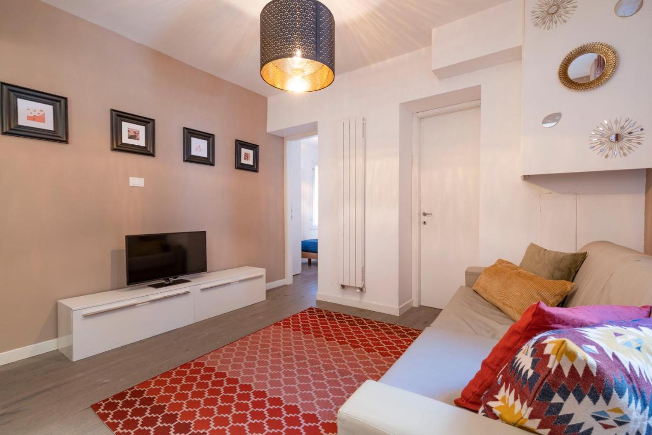 Apartment Cipriani Frari Canal View Venedig