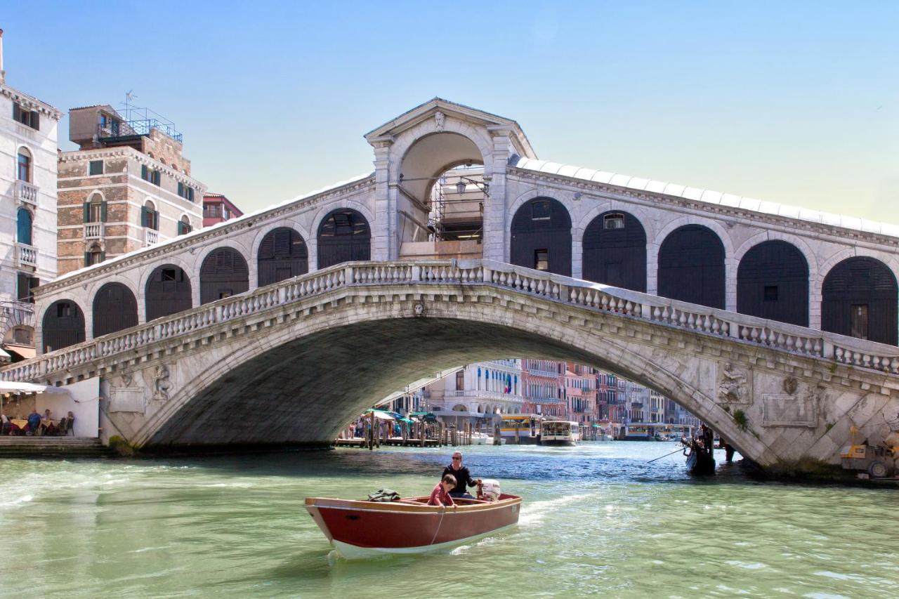 Italiahaus - Ca' Olivo Loft With Canal View In Rialto * Venedig