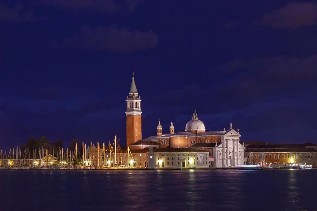Italiahaus - Ca' Olivo Loft With Canal View In Rialto * Venise