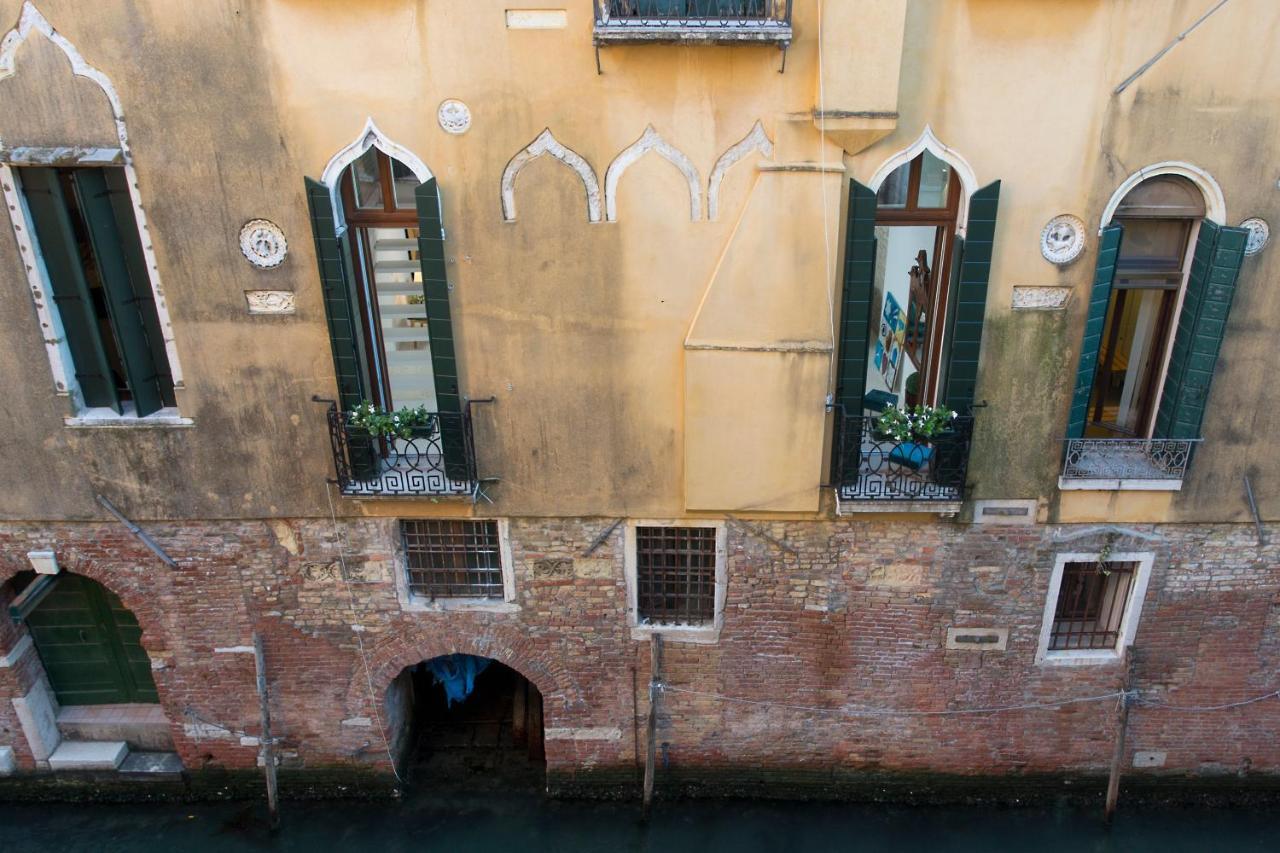 Appartement Italiahaus - Ca' Olivo Loft With Canal View In Rialto Venise