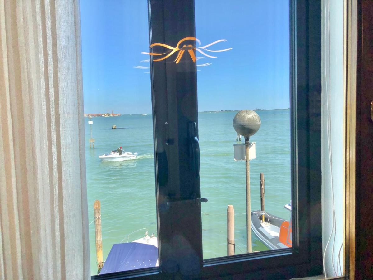 Ca' Monica Panoramic-canal View, Biennale Venetië