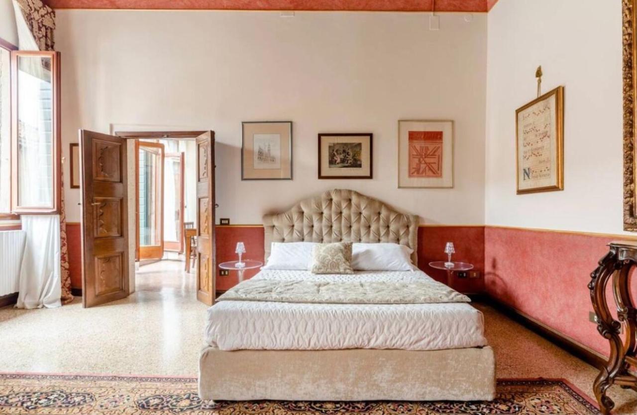 Appartement La Fenice Venise