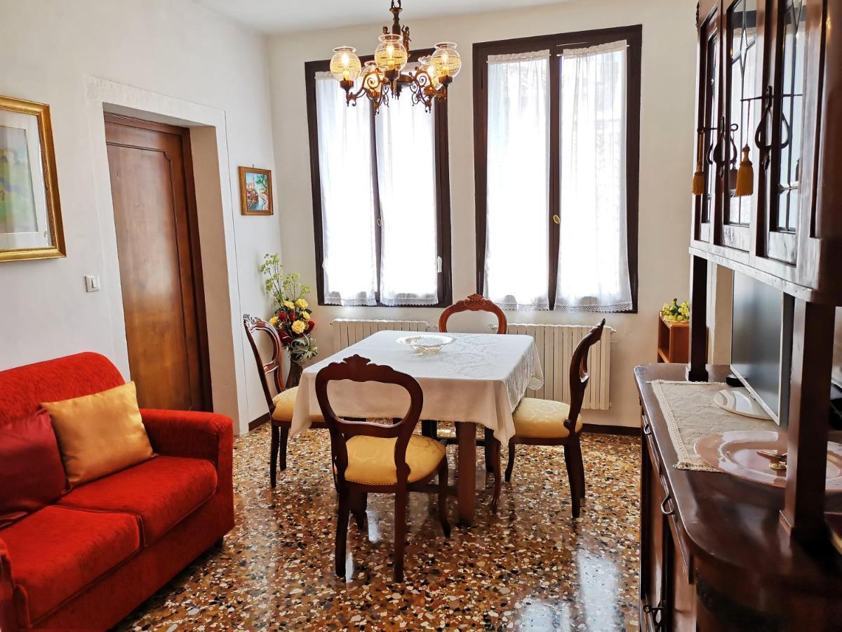 Ca' Letizia Authentic Classic In In Typical Venetian Style Appartement Venise