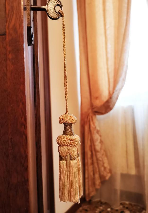 Ca' Letizia Authentic Classic In In Typical Venetian Style Appartement *