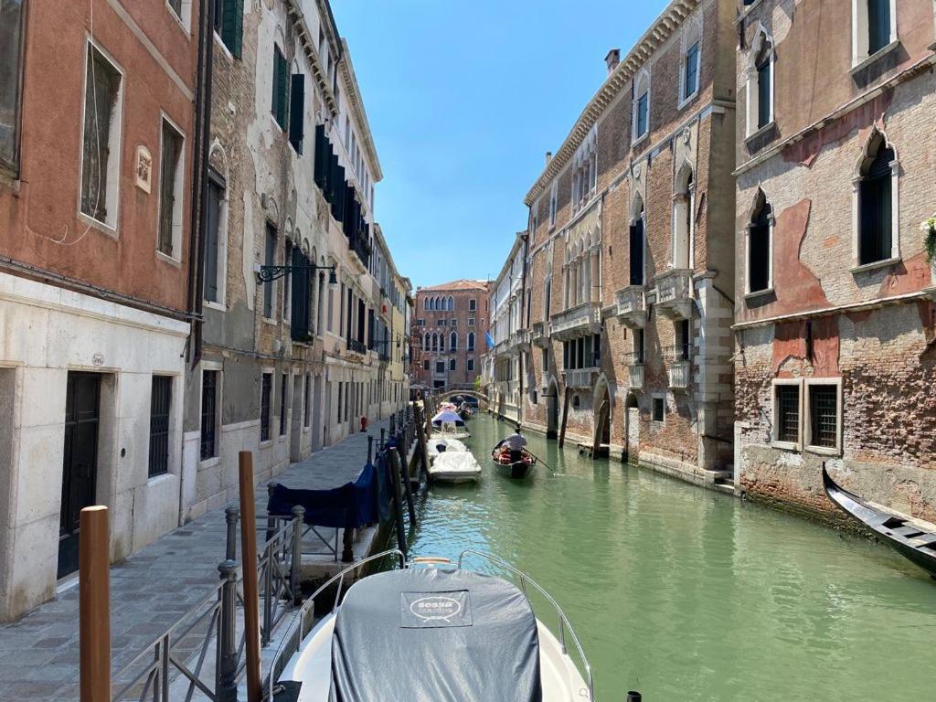 Apartment Ln Homes - San Marco Canal View Venedig