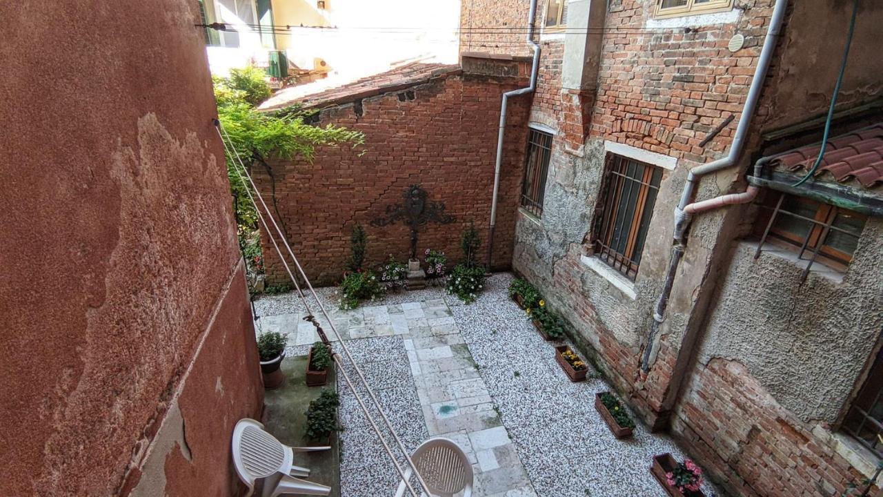 Apartment Tiepolo 3 *