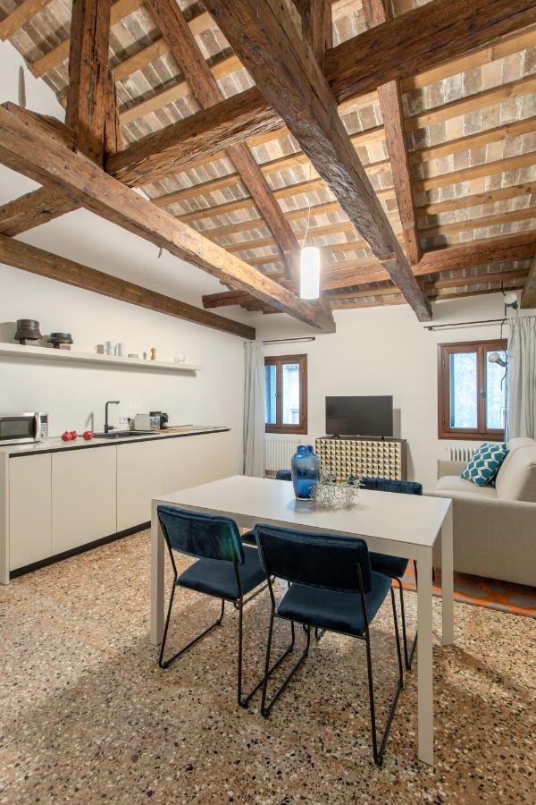 Appartamento Palazzo Venere *