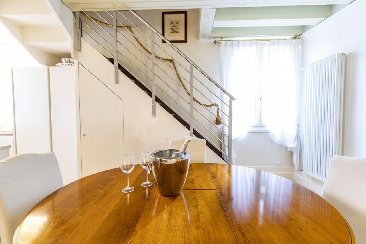 Gondola Luxury - Campo Santi Filippo E Giacomo By Wonderful Italy Apartment Venedig