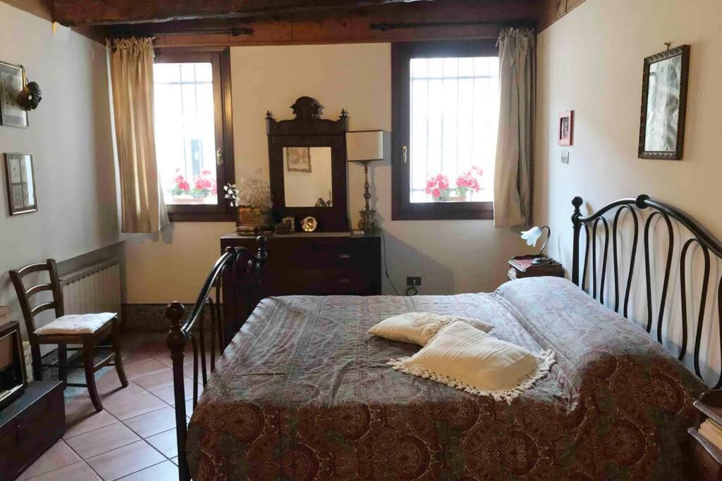 Tipico Con Corte Privata Appartamento Venezia