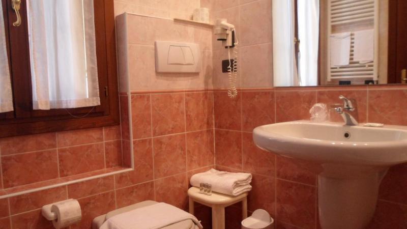 Alloggi Marinella Mini-hôtel 3*