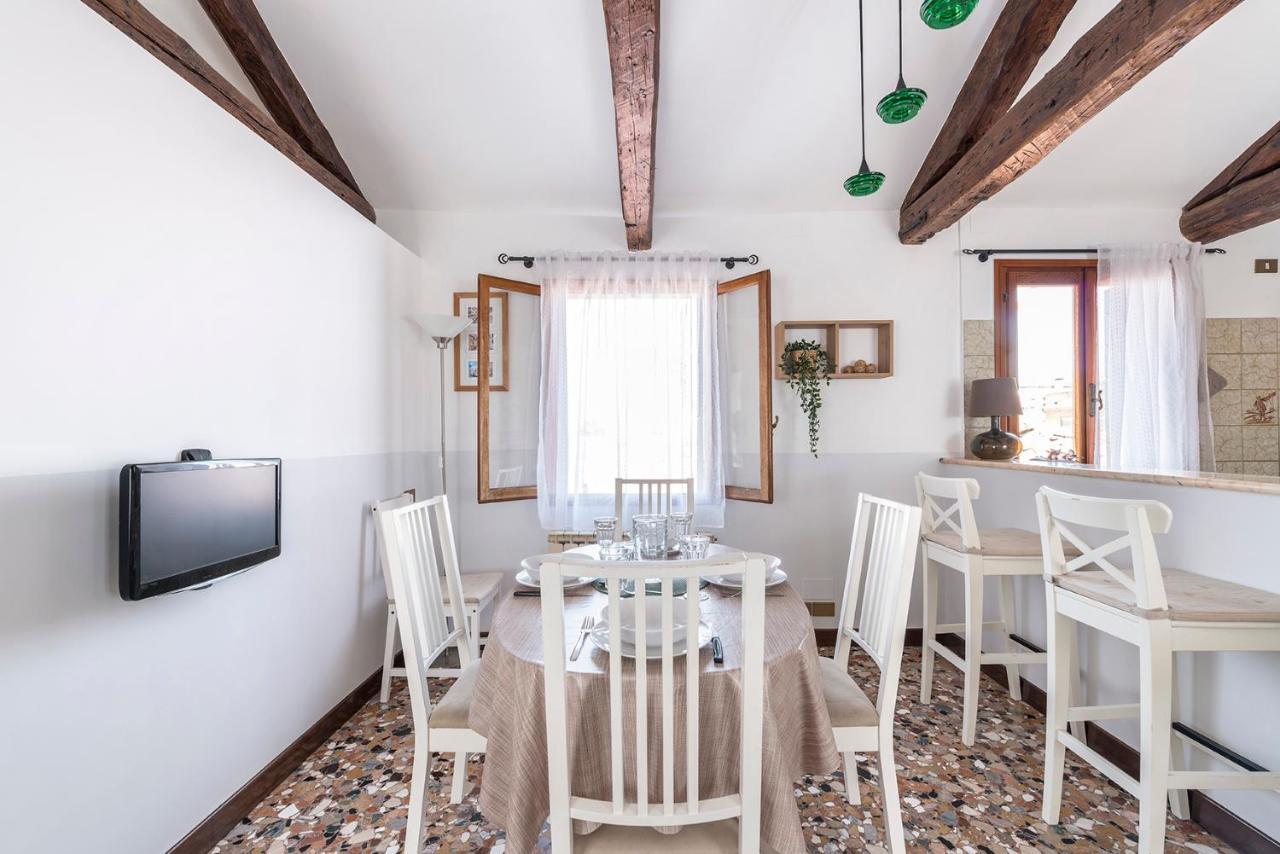 Colombina Like At 3 Bedrooms Fully Equipped Air Conditioned Appartement